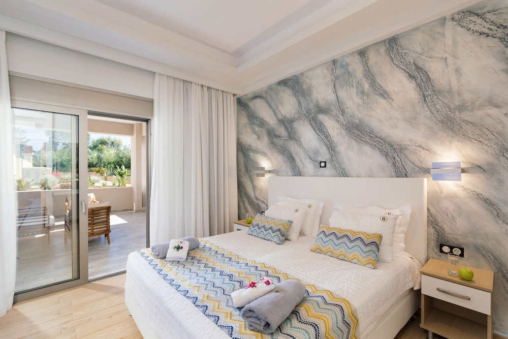 1 BEDROOM, FAMILY, APARTMENT