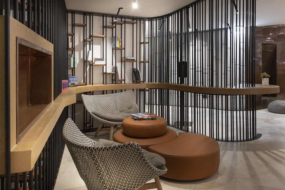 Sulia House Porto Rotondo, Curio Collection by Hilton 49/99