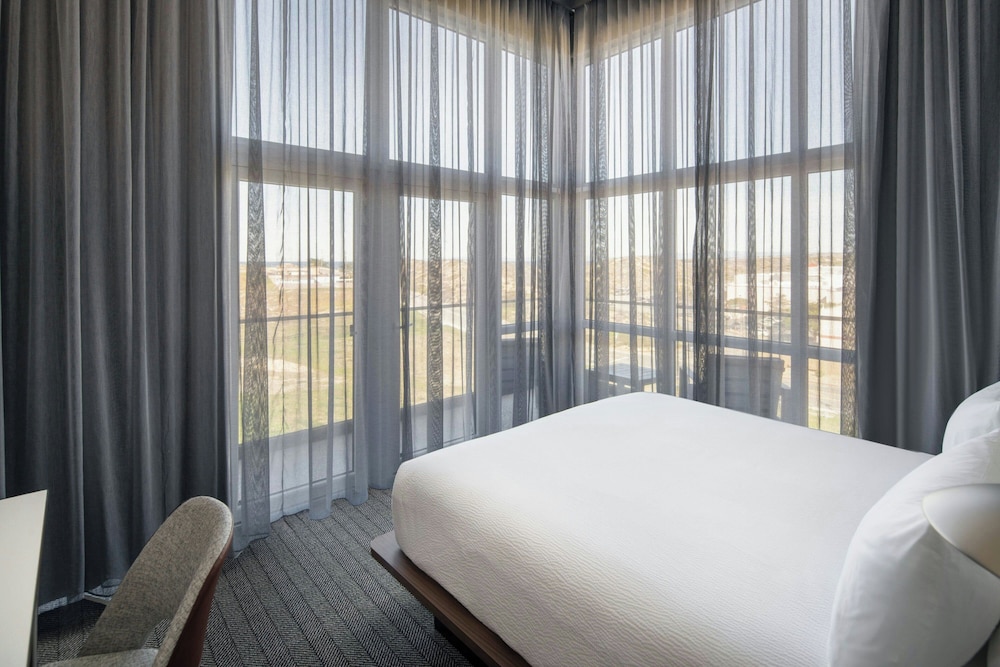 Residence Inn by Marriott Sand City Monterey 26/50