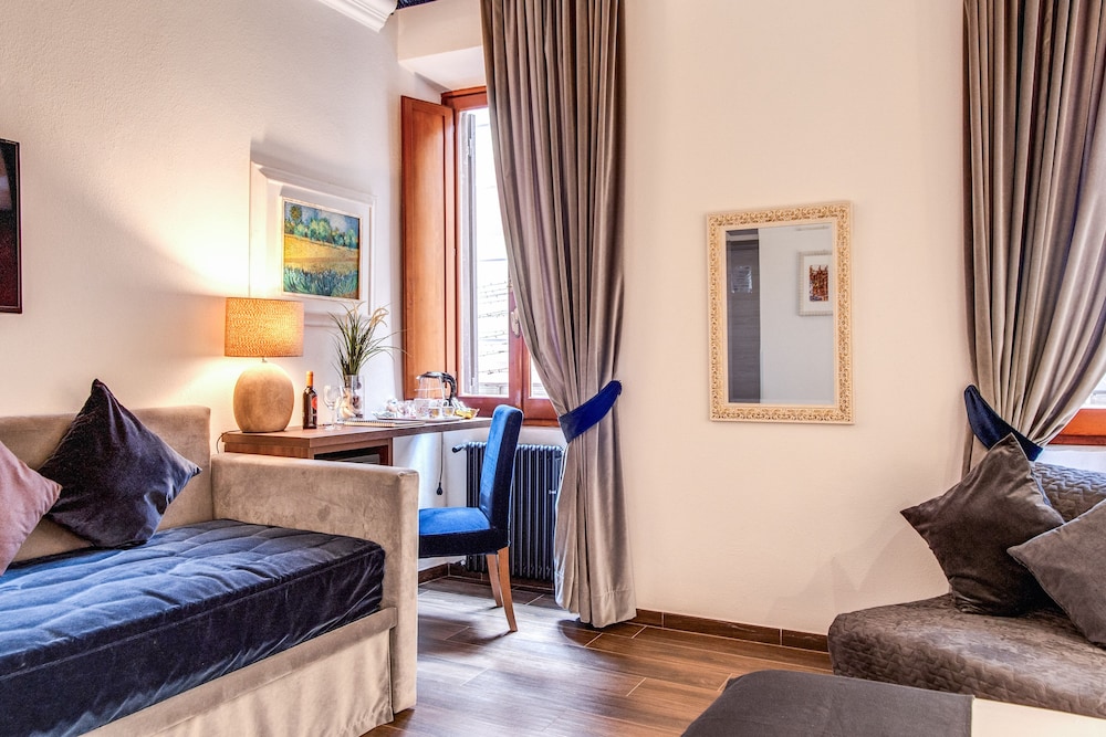 Junior Suite, 1 Double and 1 Single Bed, Sofa