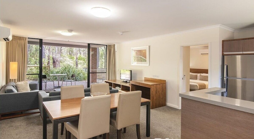 Margarets in Town Apartments 33/42
