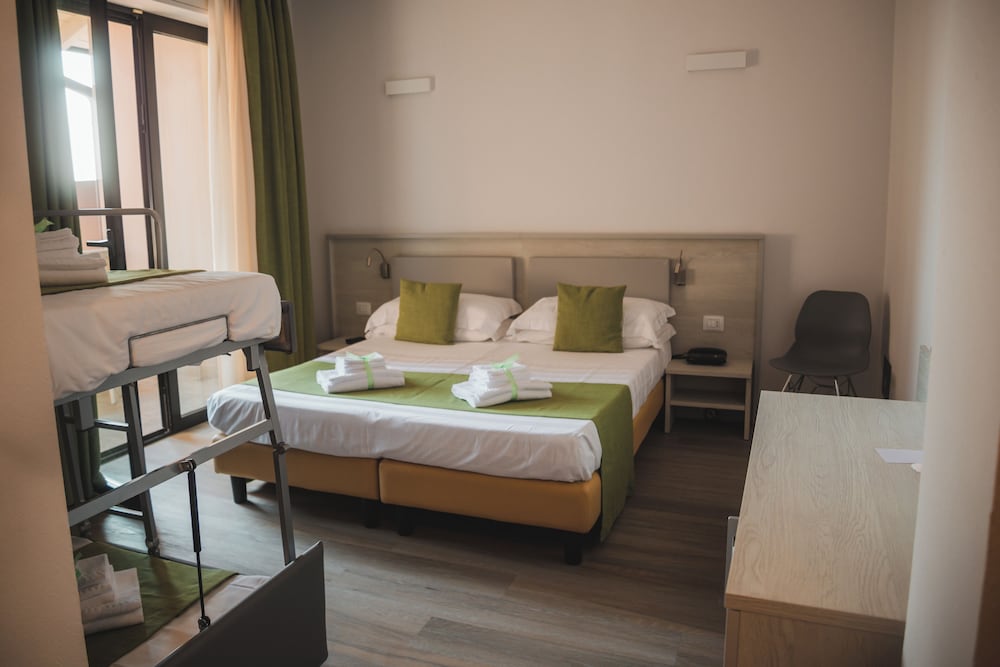Hotel Splendid Sole 14/68