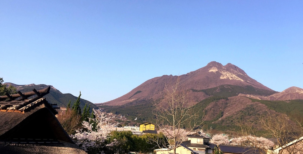 Yufuin Kotobuki Hananosho 56/65