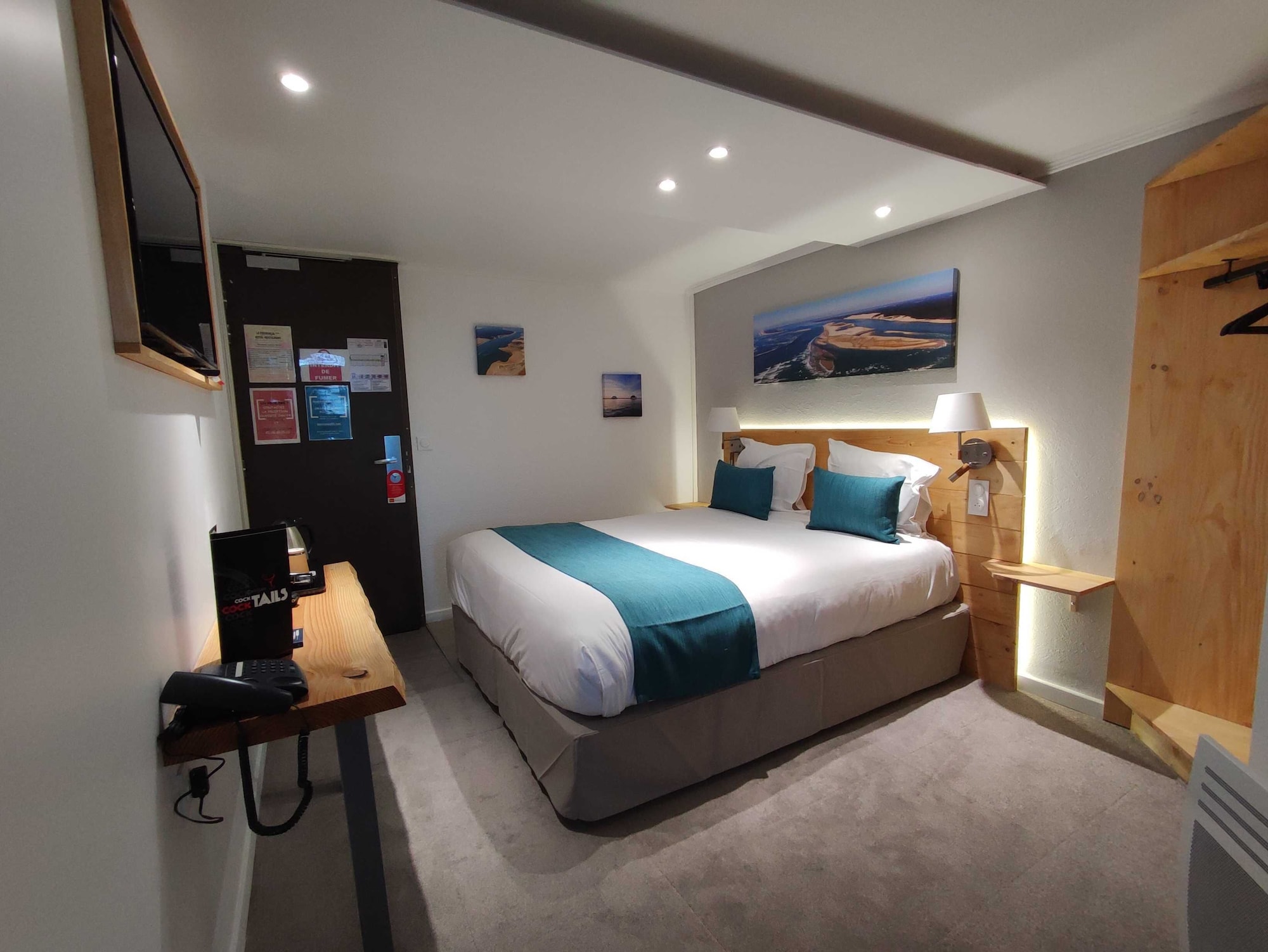 SUPERIOR, DOUBLE BED