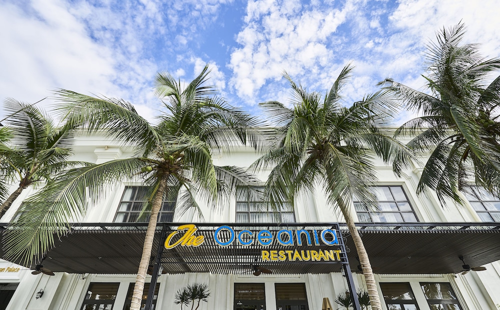 Nesta Hotel Danang 5/50