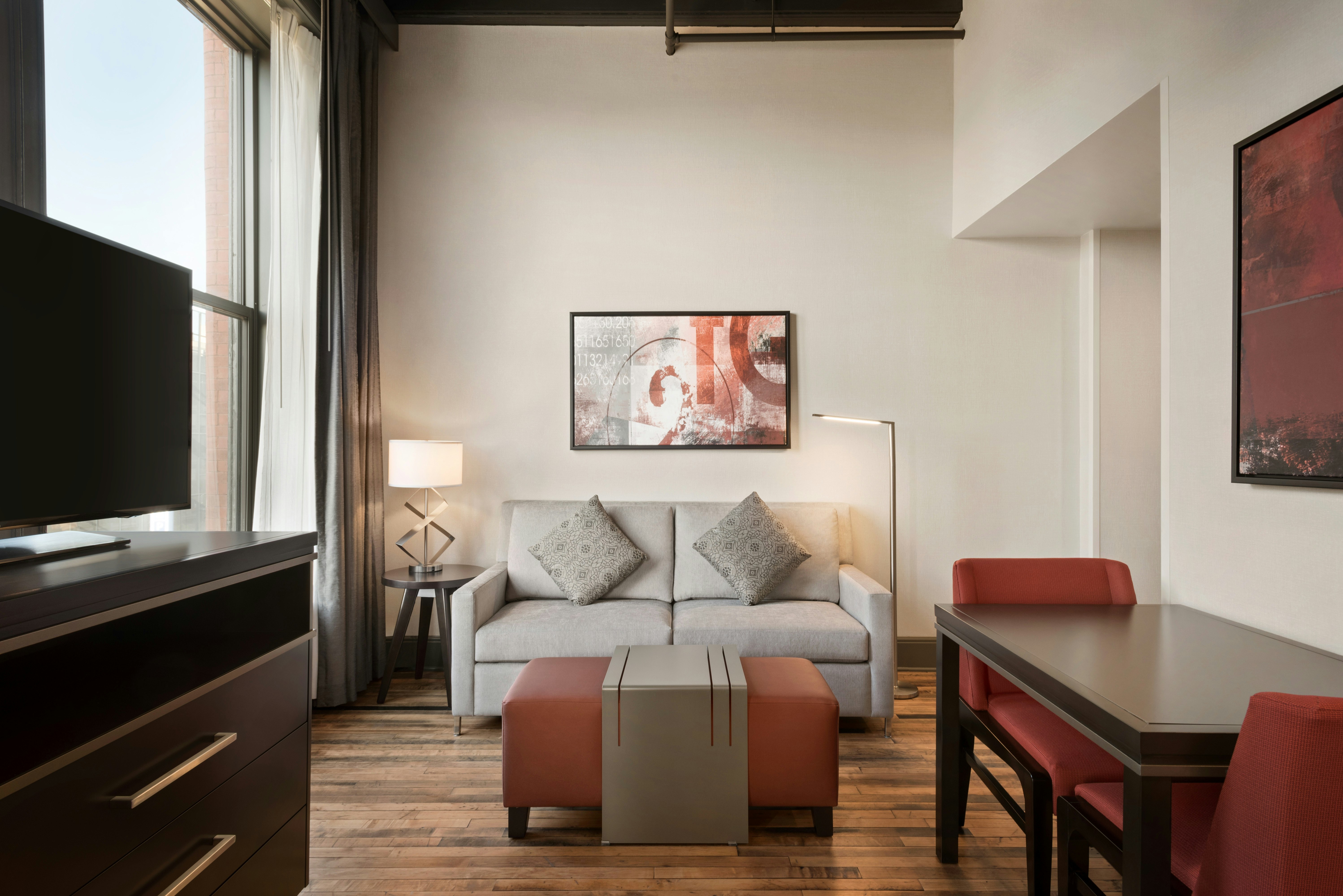 Homewood Suites By Hilton Milwaukee-Downtown 14/25