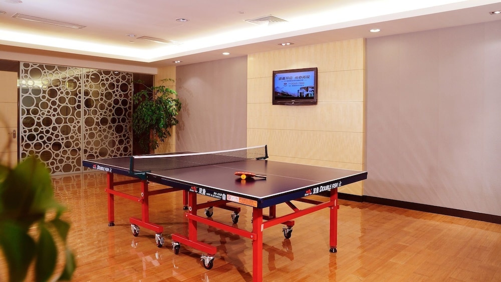 Eurasia International Hotel 6/42