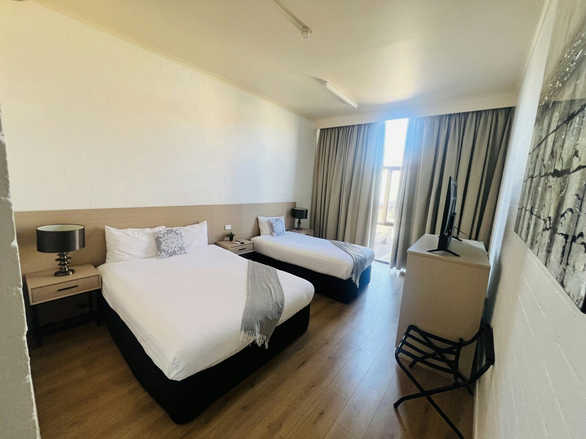 Pavilion Hotel Wagga Wagga 7/34