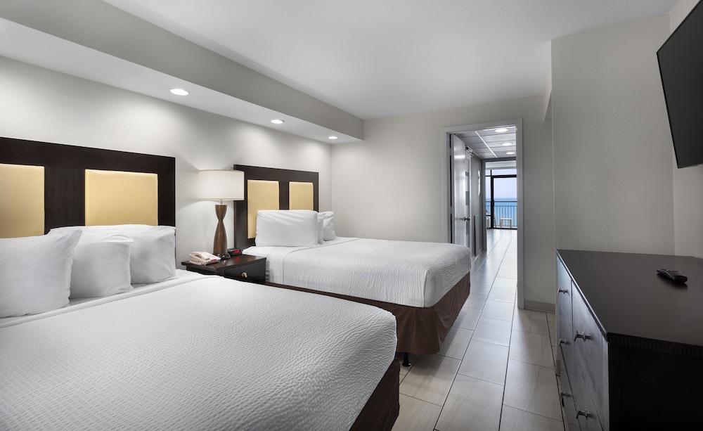 Suite, 2 Double Beds, Murphy Bed, Ocean Front