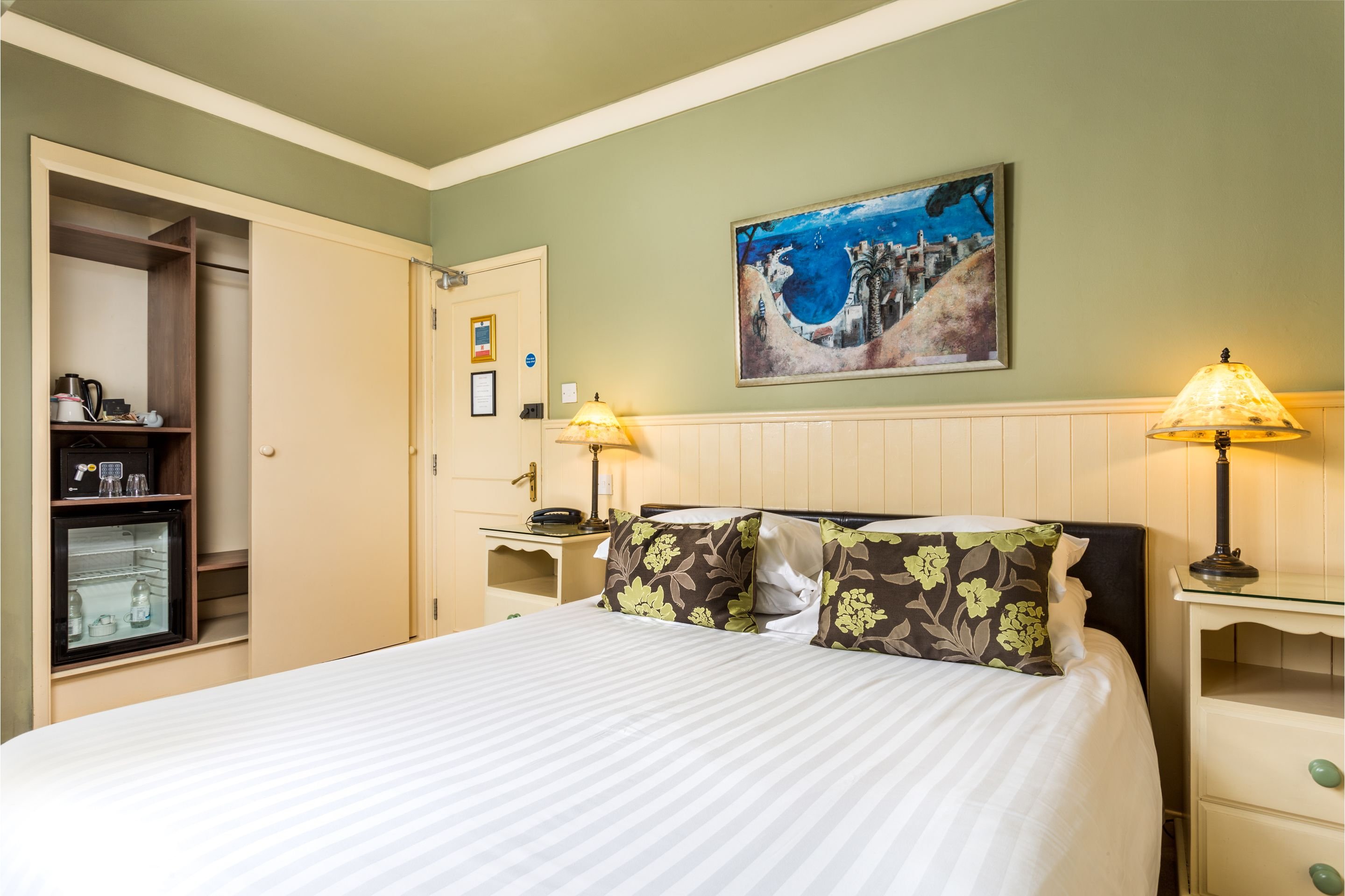 STANDARD, DOUBLE BED
