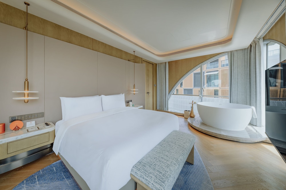 Luxury, Suite, Resort View