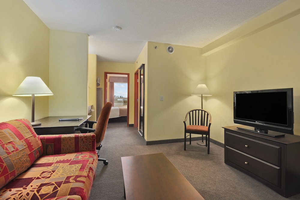 Super 8 by Wyndham Barrie South 29/45