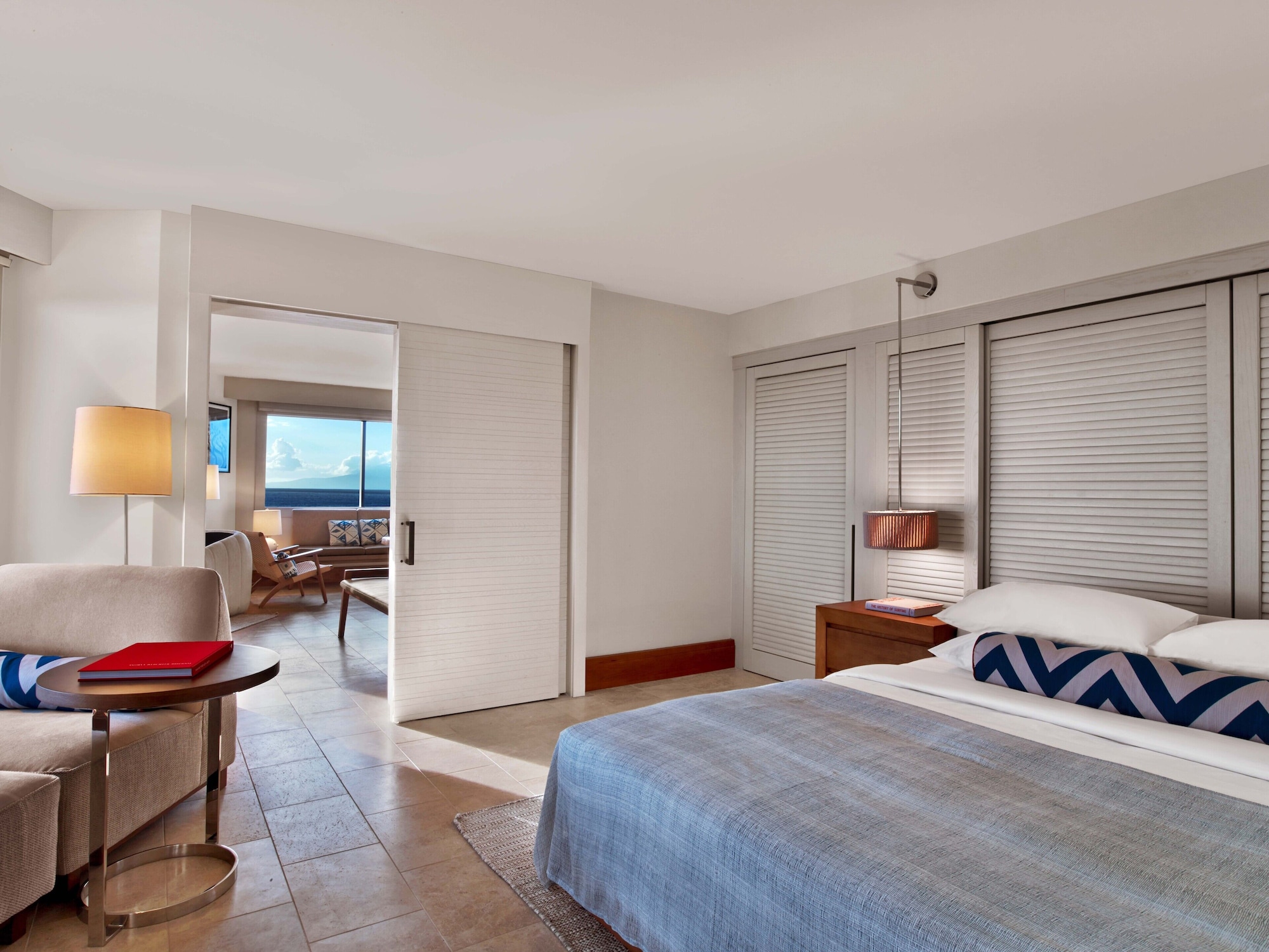 Suite, King Bed, Partial View