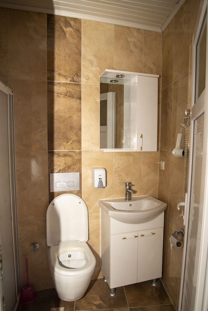 Sinter Terasse House Hotel 44/50