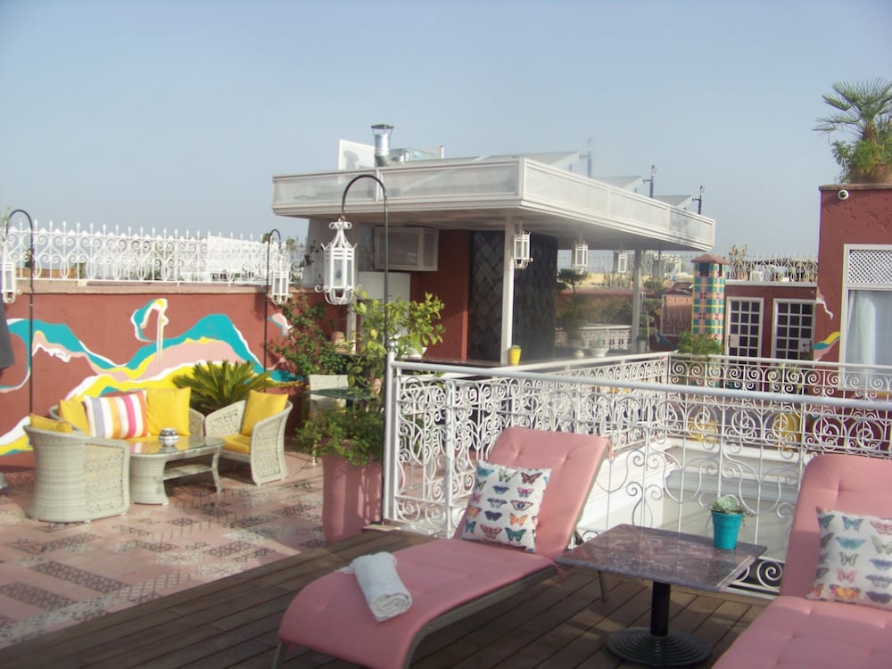 RIAD KARMELA PRINCESSE 8/62