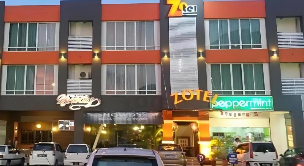 Zotel Hotel 6/32