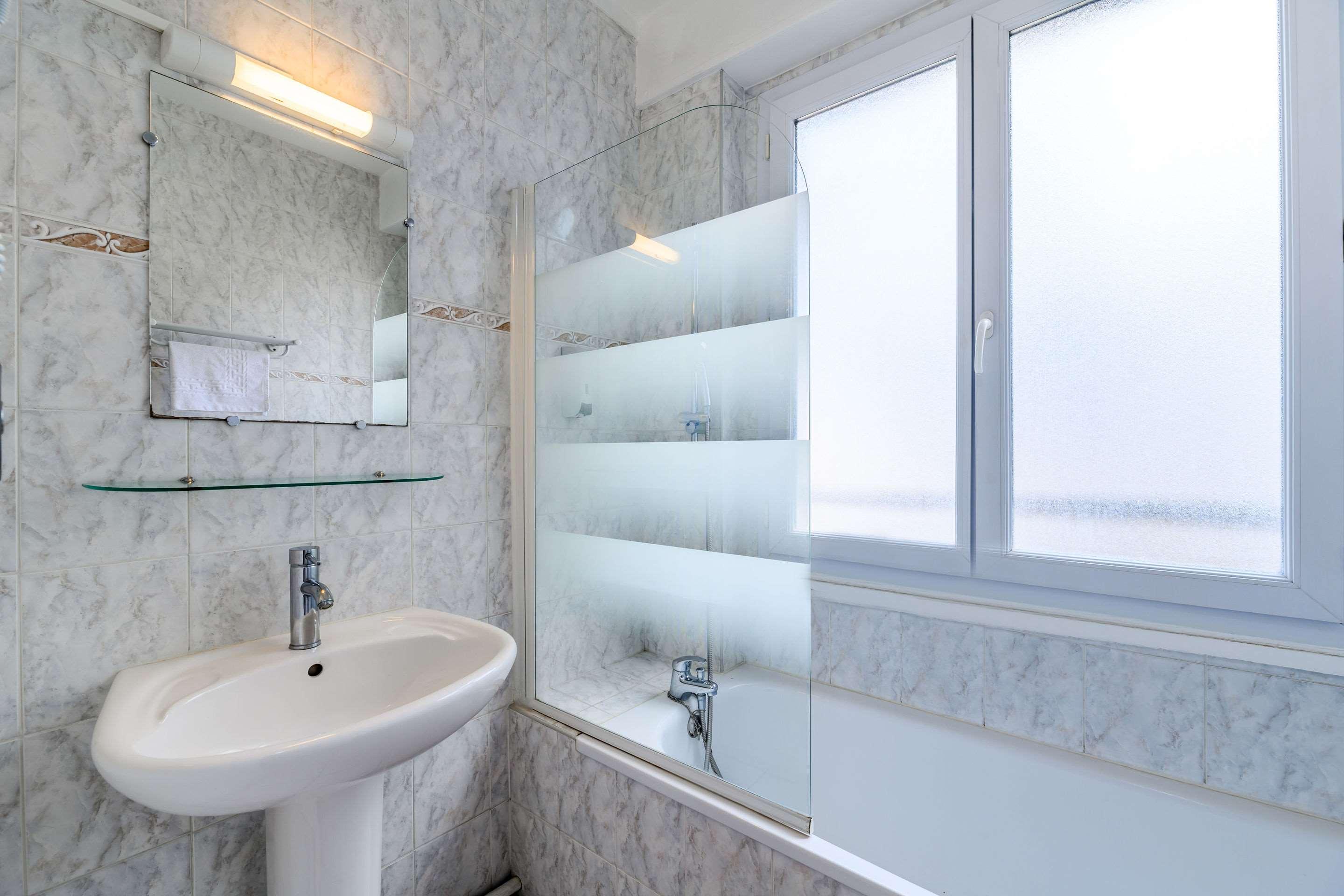 غرفة بسرير مزدوج، Comfort Hotel Alba Rouen 4/4