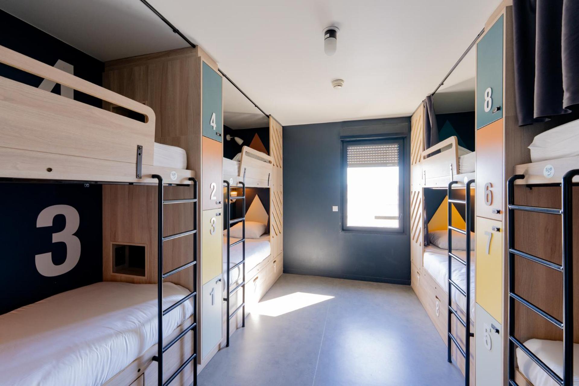 Slo Bordeaux Hostel 16/41