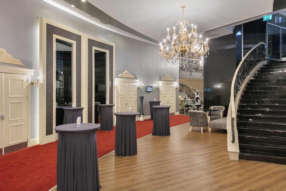 Limak Eurasia Luxury Hotel 29/49