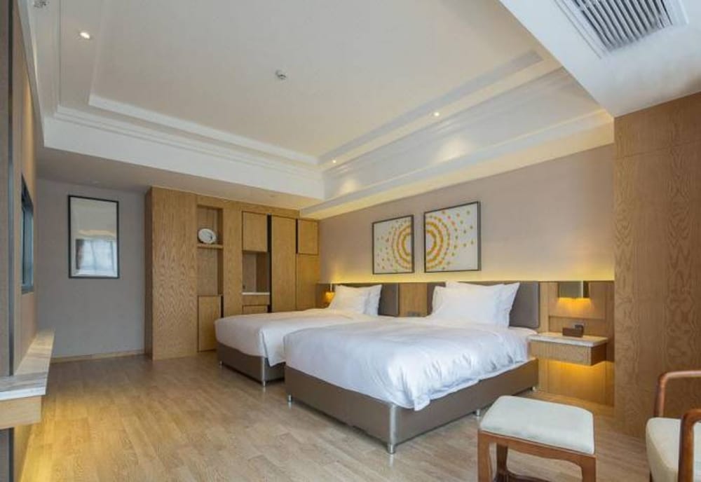 Charm City Kai Guan Hotel 11/30