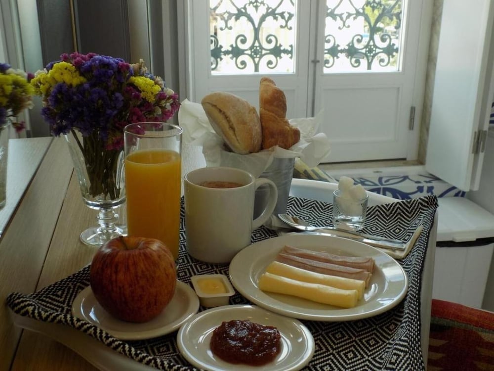 Heaven Inn Evora Hostel 51/60