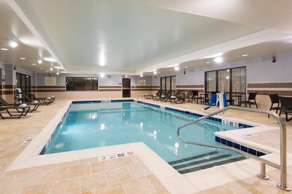 DoubleTree by Hilton Hotel Schenectady 24/51