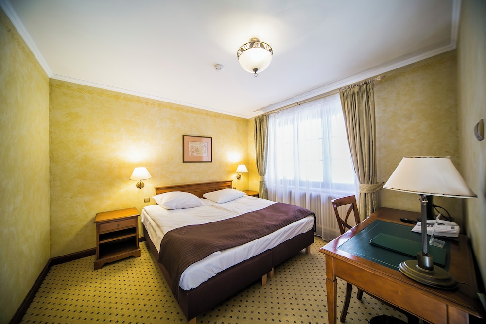 HOTEL OPERA 5/44