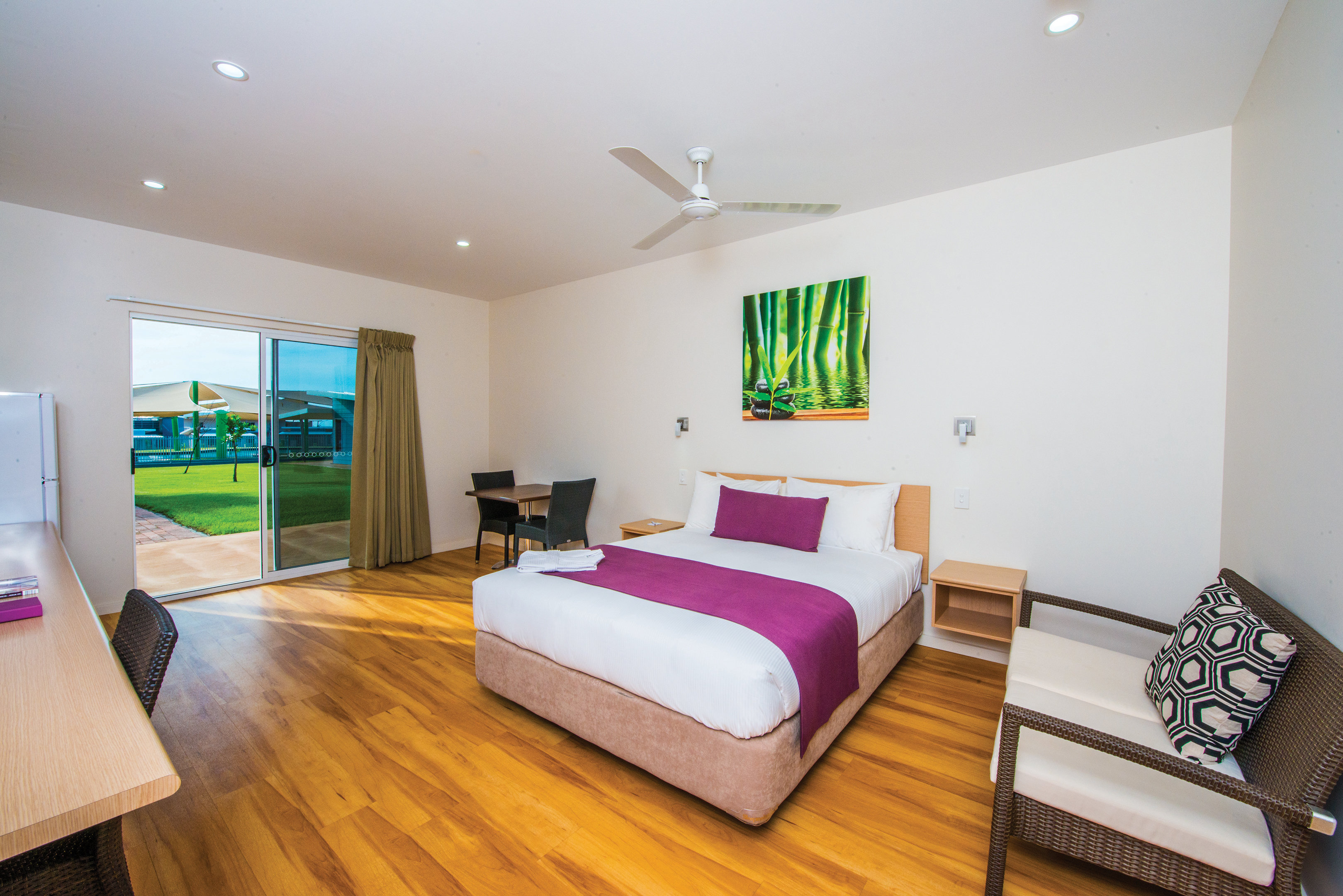 Resort Room Queen