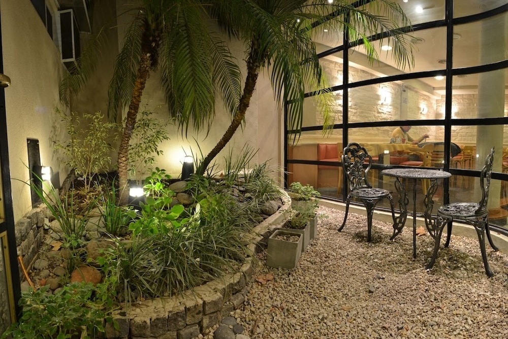 Sarmiento Palace Hotel 46/50