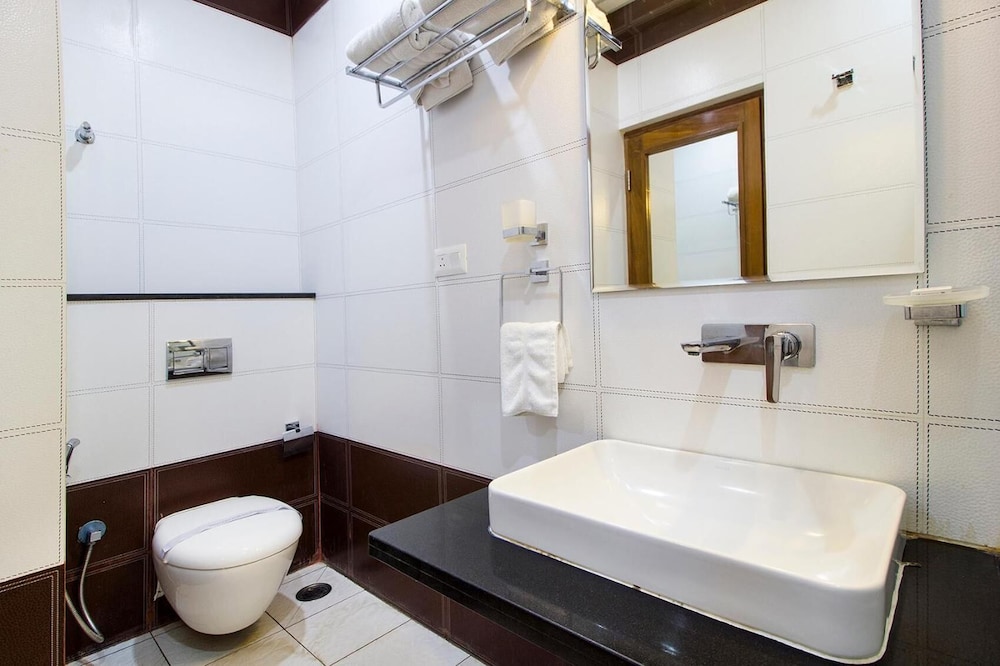 Hotel Loksagar 27/30
