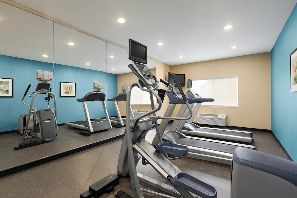 Fairfield Inn and Suites Omaha East/Council Bluffs IA 21/36