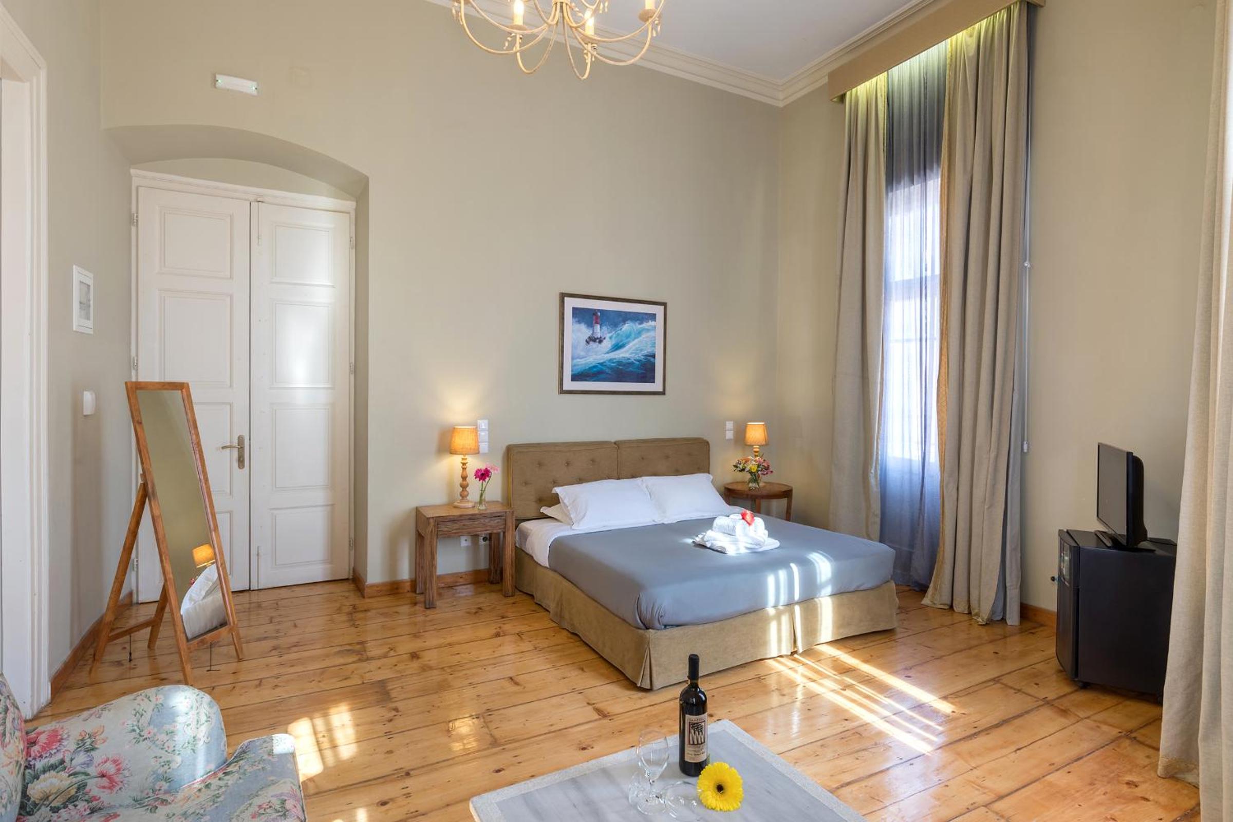 Superior, Suite, Balcony, Cozy Building