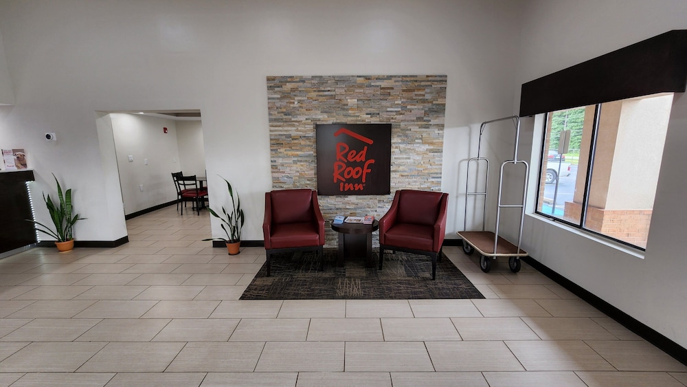 Red Roof Inn Perry 20/21