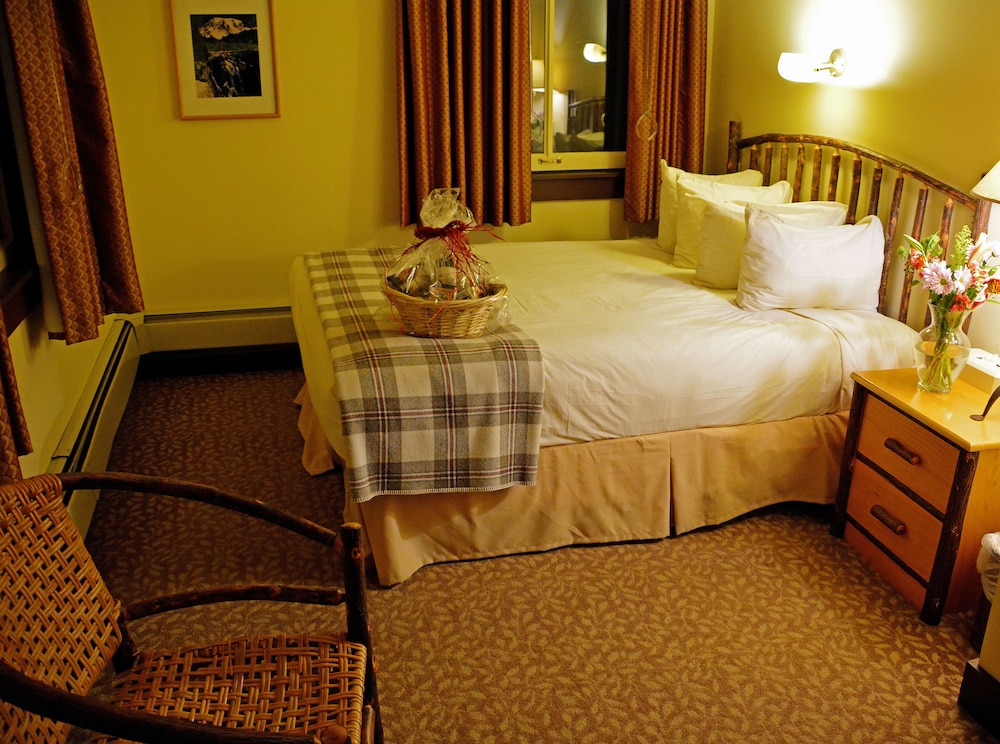 National Park Inn 25/50