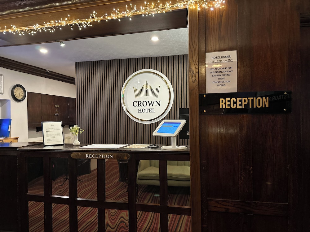 Lobby at OYO Crown Hotel Stone, STONE