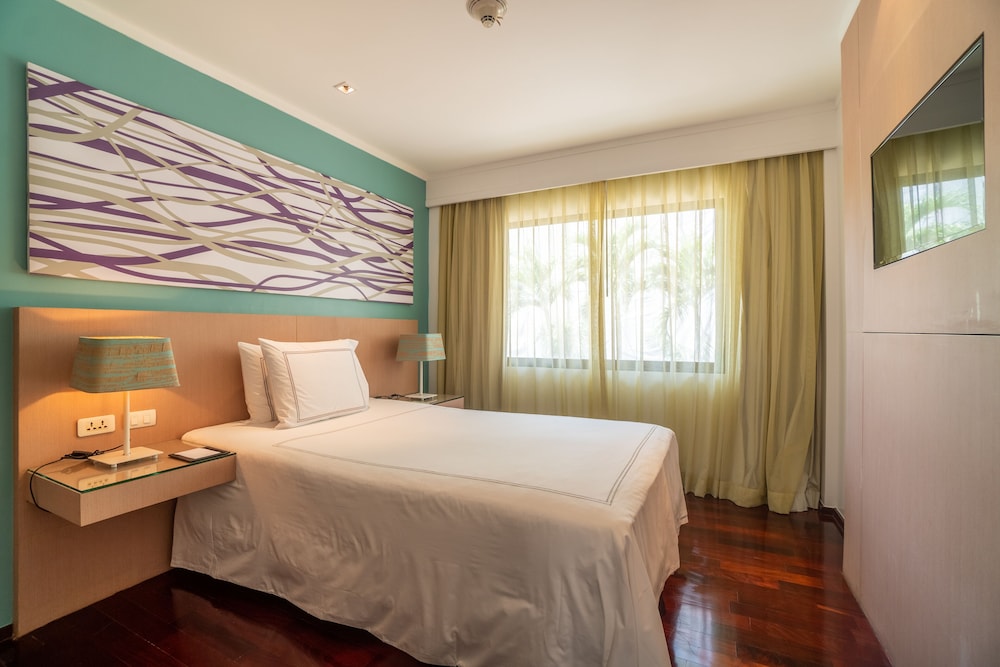 Radisson Resort and Suites Phuket 15/72