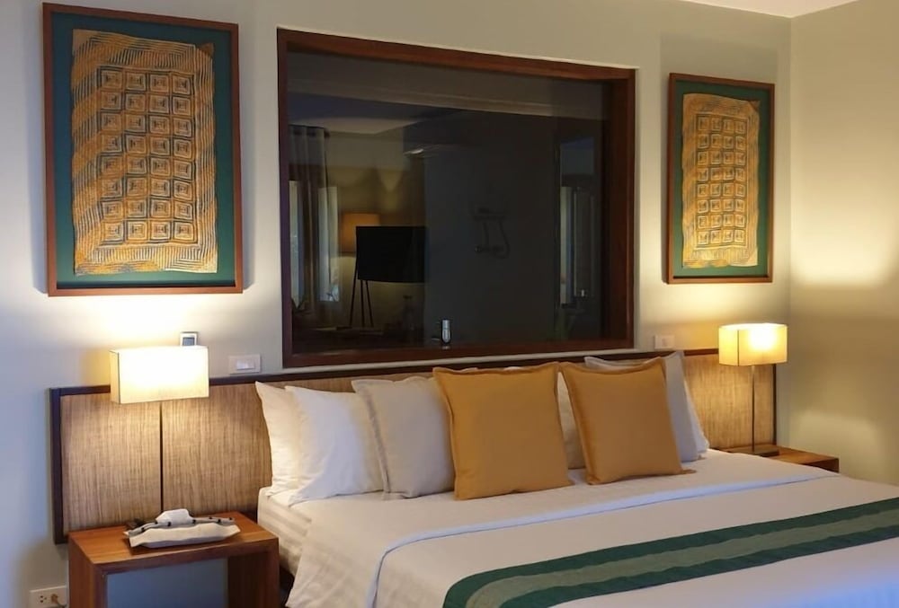 Amun Ini Beach Resort & Spa 12/50