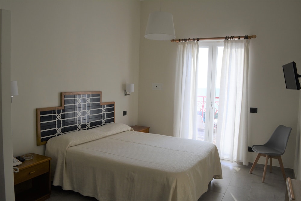 Hotel Dania 15/71
