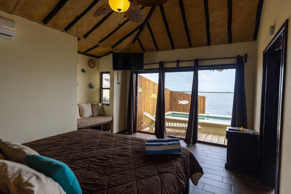 HONEYMOON, BUNGALOW, KING BED, OCEAN VIEW, PRIVATE POOL