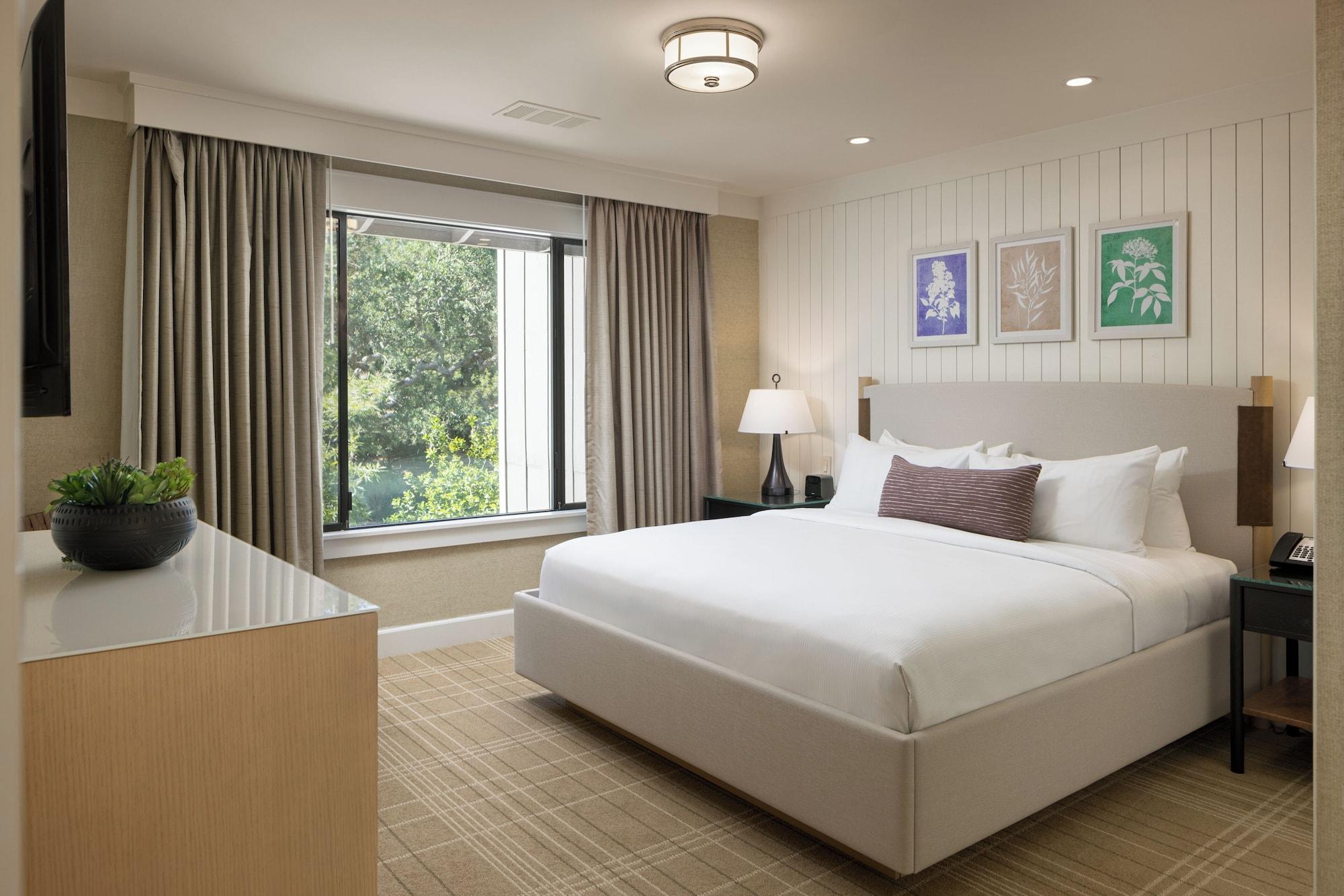 Creek, Oak, 2 Bedrooms, Premium, Suite, Multiple Beds