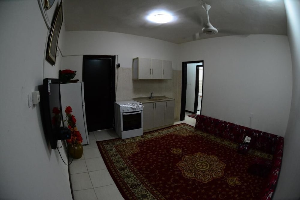 العييري للشقق المفروشة الدمام 8(Al Eairy Furnished Apartments Dammam 8) 25/28
