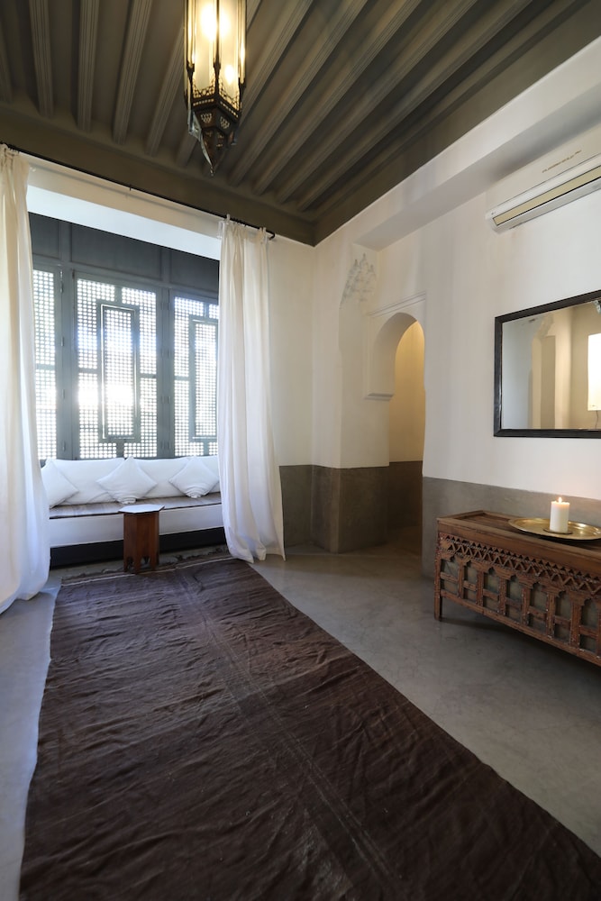Riad Zaouia 44 18/73
