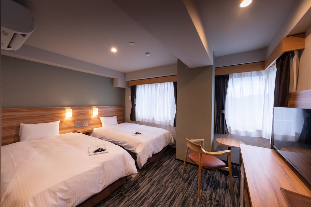 Central Hotel Takeo 12/39