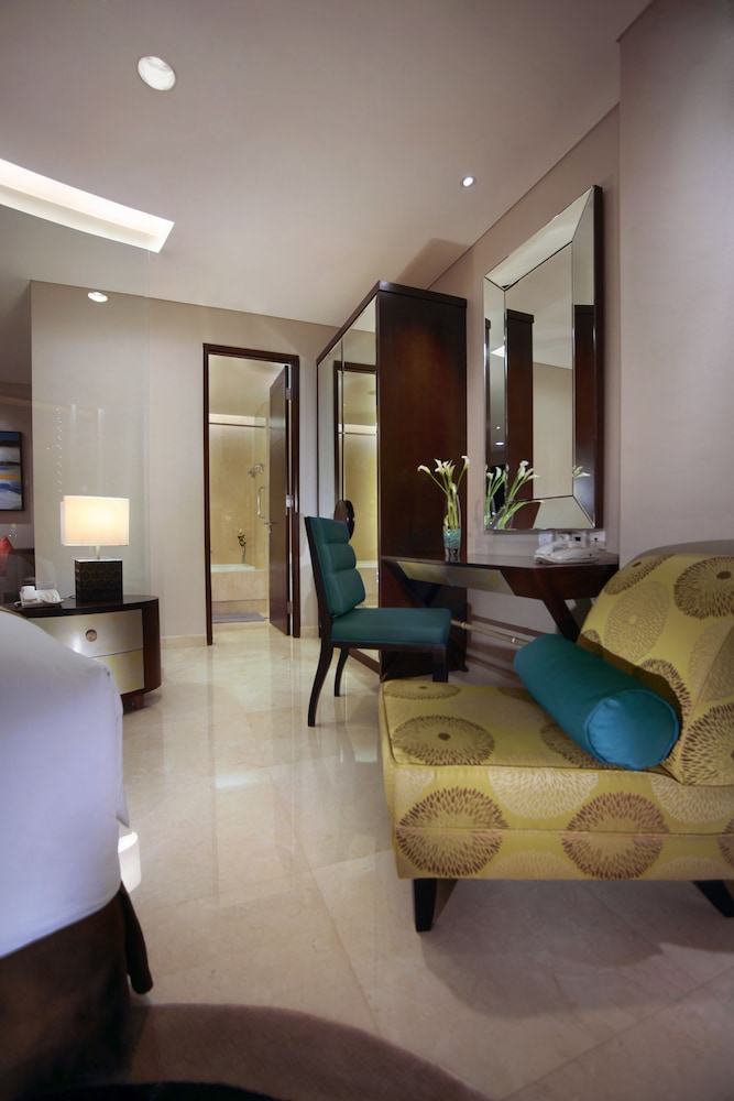 The Grove Suites by Grand Aston 42/57