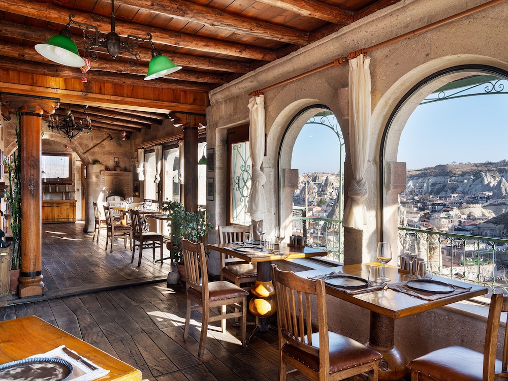 Kelebek Special Cave Hotel 70/84