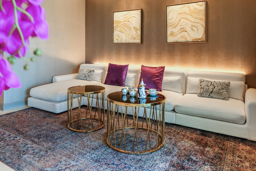 Centara West Bay Hotel and Residences Doha 49/78