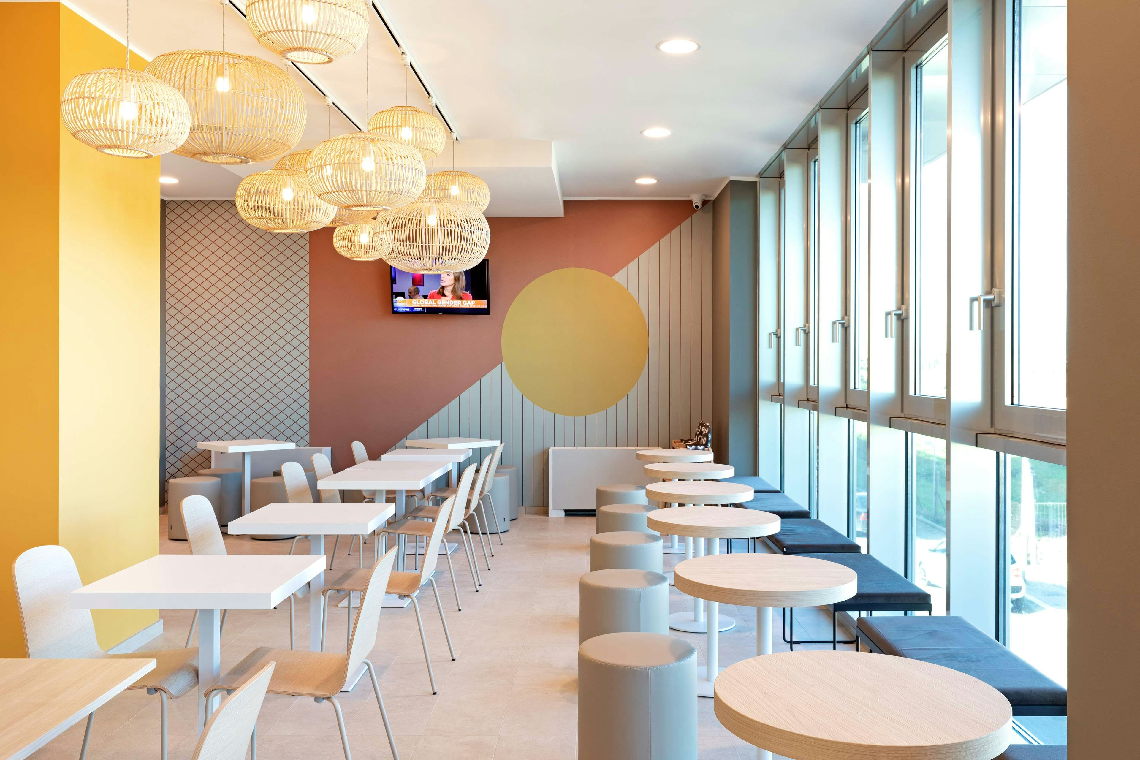B&B Hotel Roma Fiumicino Aeroporto Fiera 1 36/50