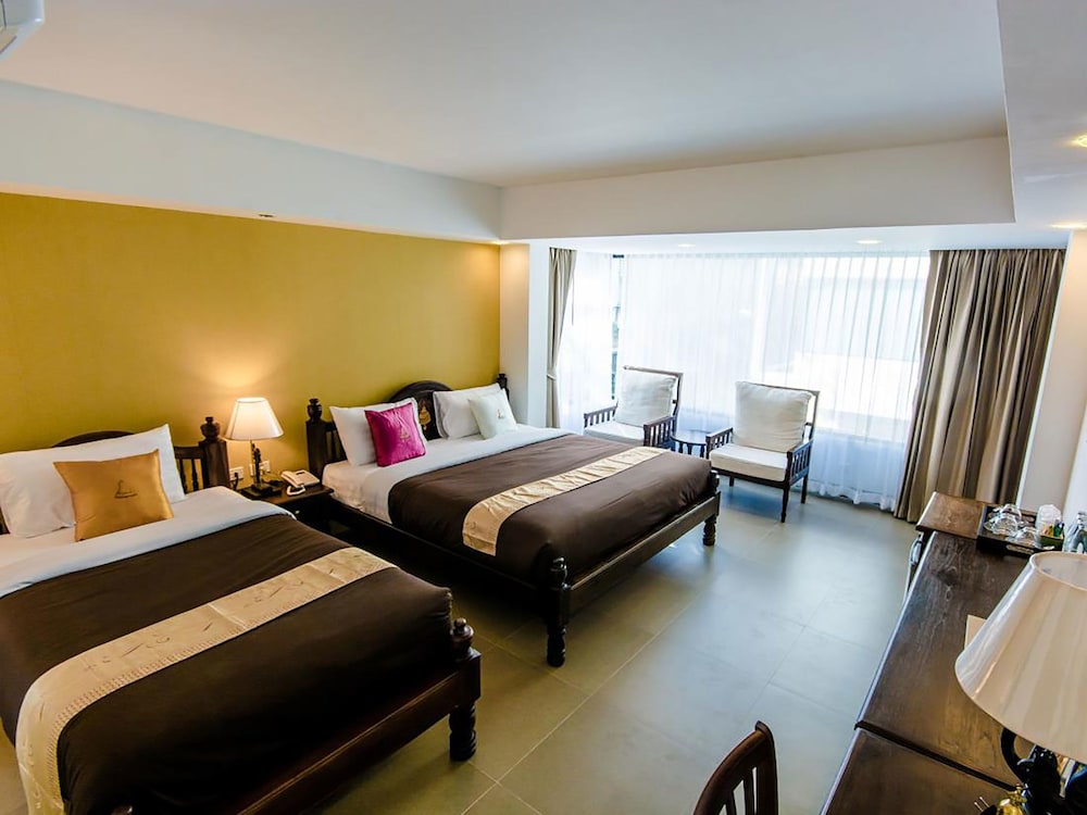 Goldenbell Hotel Chiangmai 16/60