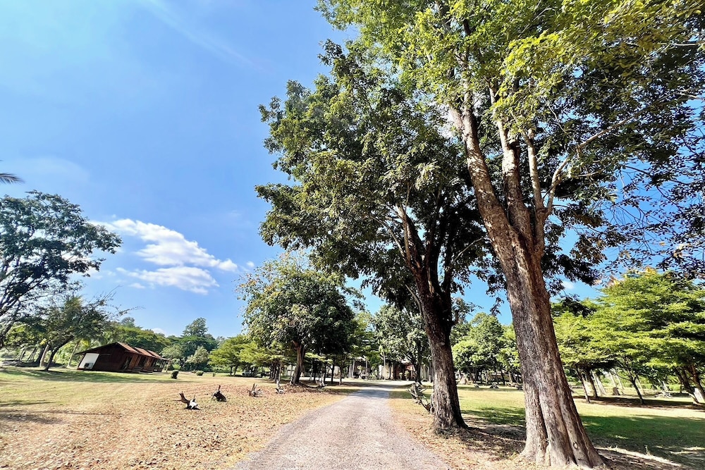 Fahluang Resort 44/50