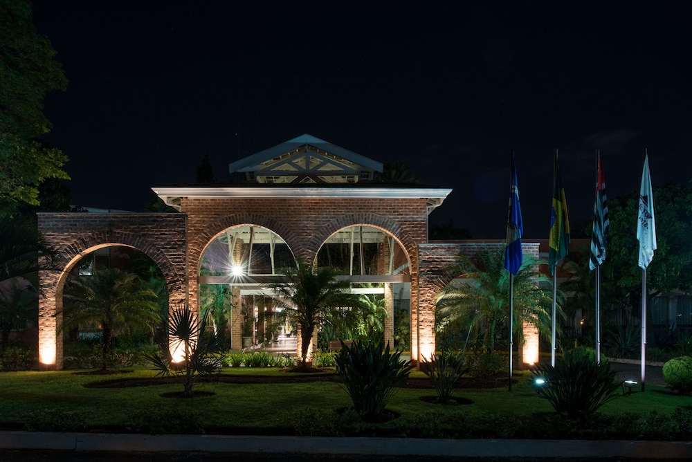 Carlton Plaza Hotel Limeira 1/50